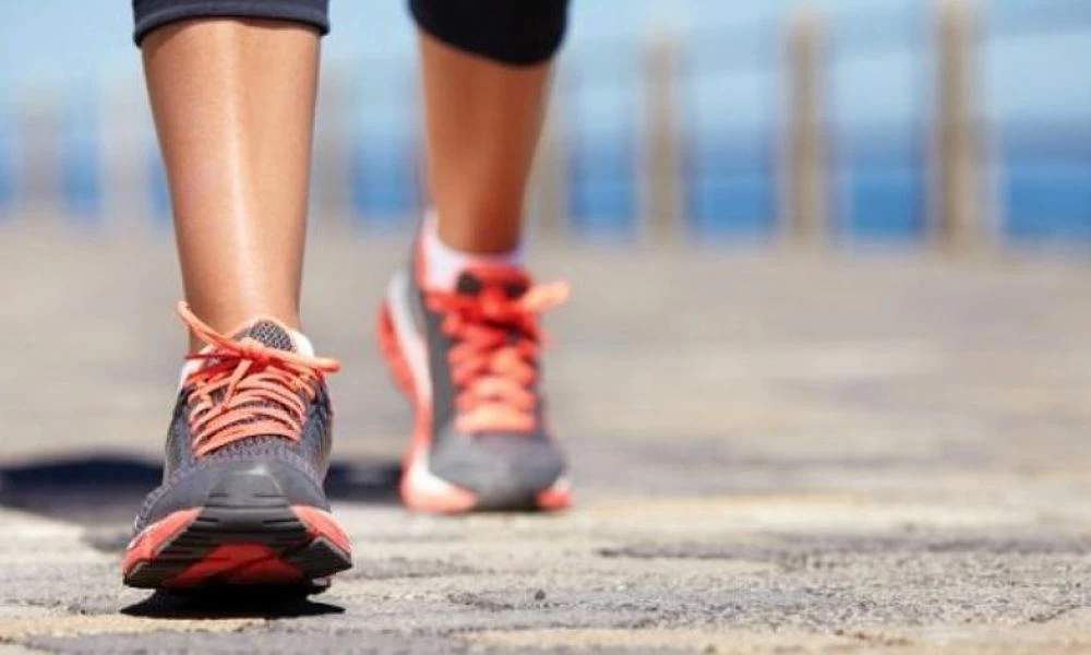 Τα ευεργετικά οφέλη για την υγεία μας από το καθημερινό περπάτημα